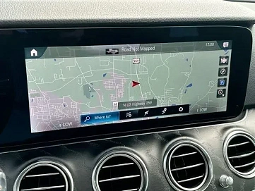 Mercedes-Benz E-Класс, 2021г., полный привод, автомат