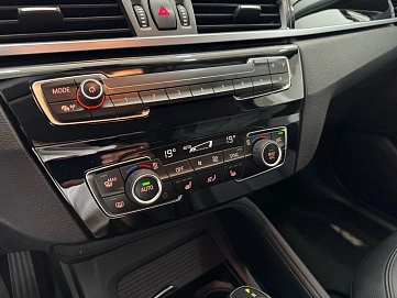 BMW X1, 2017г., передний привод, автомат