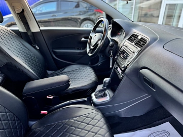 Volkswagen Polo, 2018г., передний привод, автомат