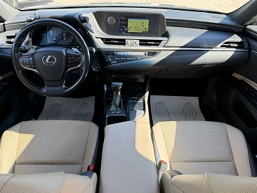 Lexus ES, 2019г., передний привод, вариатор