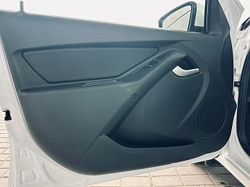 Lada (ВАЗ) Granta, 2018г., передний привод, автомат