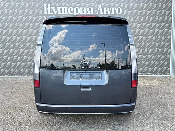 Hyundai Staria, 2022г., передний привод, автомат