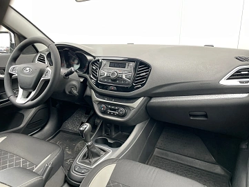 Lada (ВАЗ) Vesta, 2020г., передний привод, механика