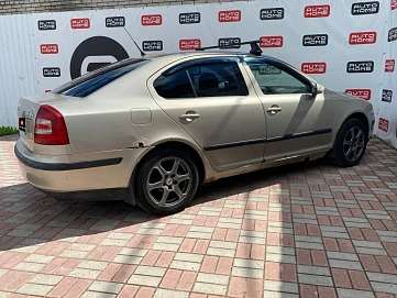 Skoda Octavia, 2005г., передний привод, механика