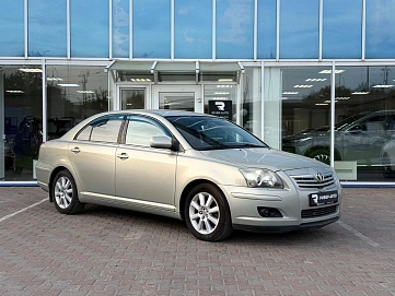 Toyota Avensis, 2006г., передний привод, механика