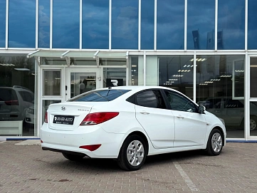 Hyundai Solaris, 2016г., передний привод, автомат