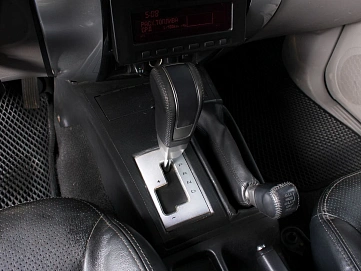 Mitsubishi Pajero Sport, 2015г., полный привод, автомат