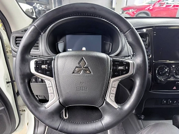Mitsubishi L200, 2022г., полный привод, автомат