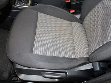 Volkswagen Polo, 2014г., передний привод, автомат