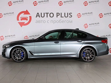 BMW 5 серии, 2017г., задний привод, автомат