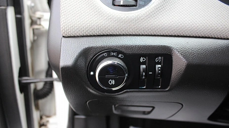 Chevrolet Cruze, 2011г., передний привод, механика
