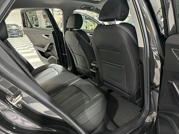 Audi Q2, 2022г., передний привод, робот