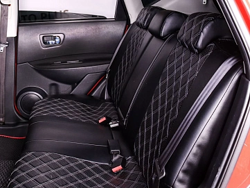 Nissan Qashqai, 2013г., передний привод, вариатор