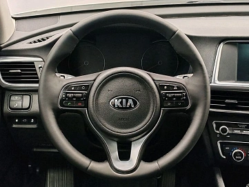 Kia Optima, 2017г., передний привод, автомат