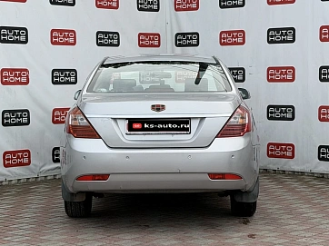 Geely Emgrand EC7, 2013г., передний привод, механика