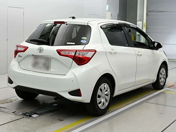 Toyota Vitz, 2018г., передний привод, вариатор