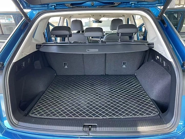 Volkswagen Tayron, 2022г., передний привод, робот