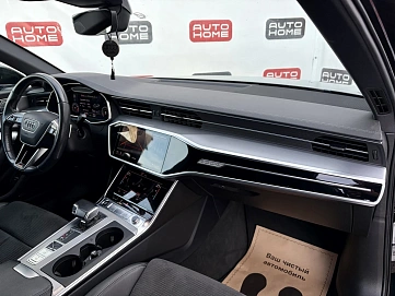 Audi A6, 2021г., передний привод, робот