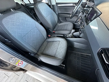 Volkswagen Polo, 2020г., передний привод, автомат