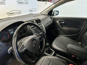 Volkswagen Polo, 2018г., передний привод, механика