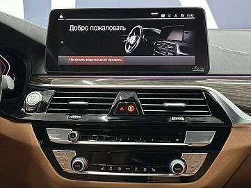 BMW 5 серии, 2021г., задний привод, автомат
