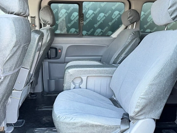Hyundai Grand Starex, 2011г., задний привод, автомат