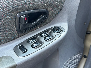 Hyundai Accent, 2002г., передний привод, автомат