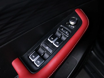 Geely Coolray, 2023г., передний привод, робот