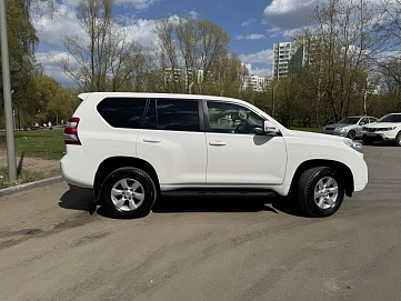 Toyota Land Cruiser Prado, 2015г., полный привод, автомат
