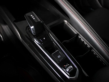 Geely Coolray, 2023г., передний привод, робот