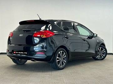Kia Ceed, 2012г., передний привод, автомат