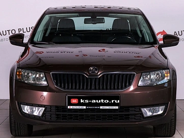 Skoda Octavia, 2015г., передний привод, робот
