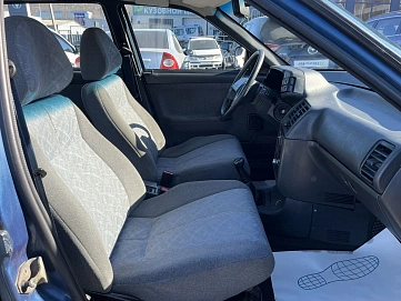 Lada (ВАЗ) 2111, 2005г, передний привод, механика