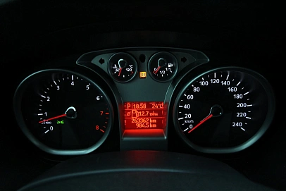 Ford Focus, 2008г., передний привод, автомат