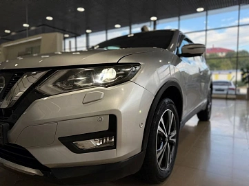Nissan X-Trail, 2019г., полный привод, вариатор