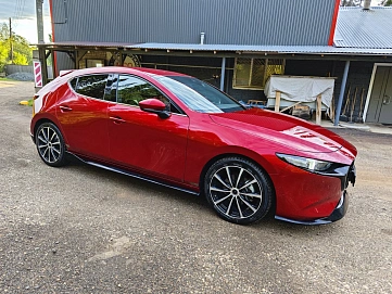 Mazda 3, 2020г., передний привод, автомат