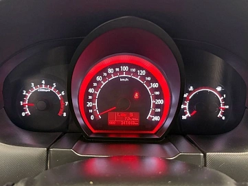 Kia Ceed, 2011г., передний привод, механика