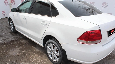 Volkswagen Polo, 2013г., передний привод, механика