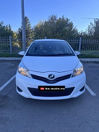 Toyota Vitz, 2012г., передний привод, вариатор
