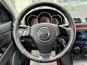 Mazda 3, 2008г., передний привод, механика