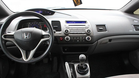 Honda Civic, 2008г., передний привод, вариатор