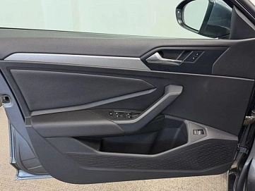 Volkswagen Jetta, 2020г., передний привод, механика