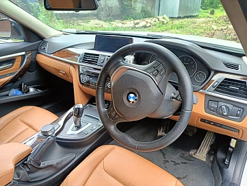 BMW 3 серии, 2017г, задний привод, автомат
