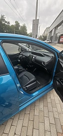 Toyota Prius, 2020г., передний привод, автомат