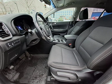 Kia Sportage, 2019г., передний привод, автомат
