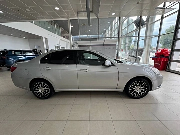 Chevrolet Epica, 2010г., передний привод, автомат