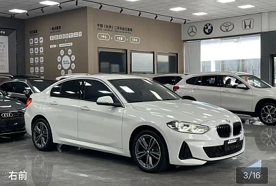 BMW 1 серии, 2022г., передний привод, автомат