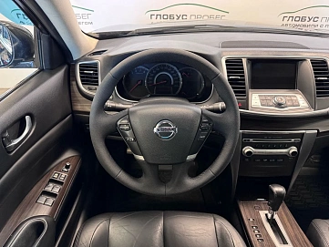 Nissan Teana, 2012г., передний привод, вариатор