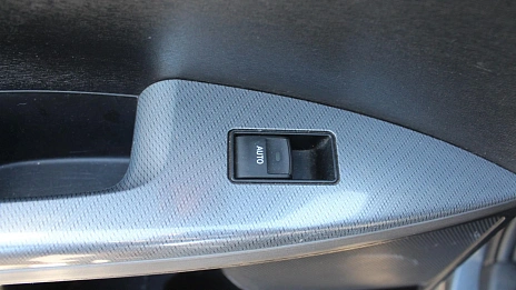 Toyota Venza, 2013г., передний привод, механика