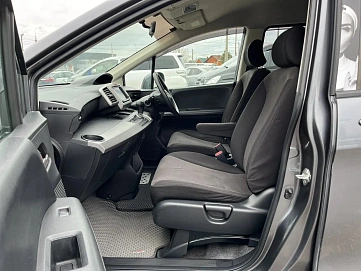 Honda Freed, 2010г., передний привод, вариатор